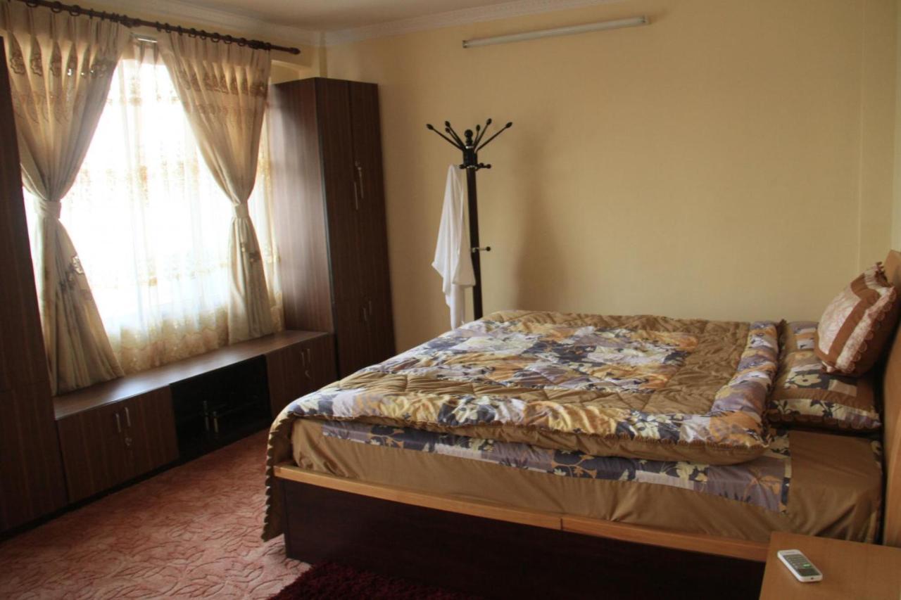 Hotel Mountain Gateway Kathmandu Exterior photo