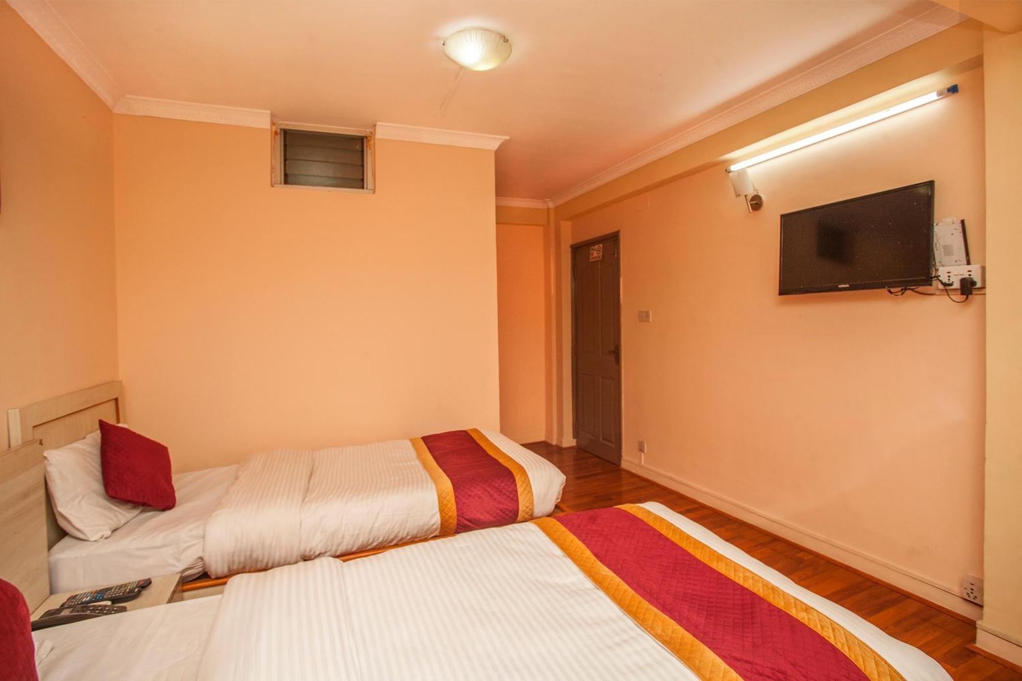 Hotel Mountain Gateway Kathmandu Exterior photo