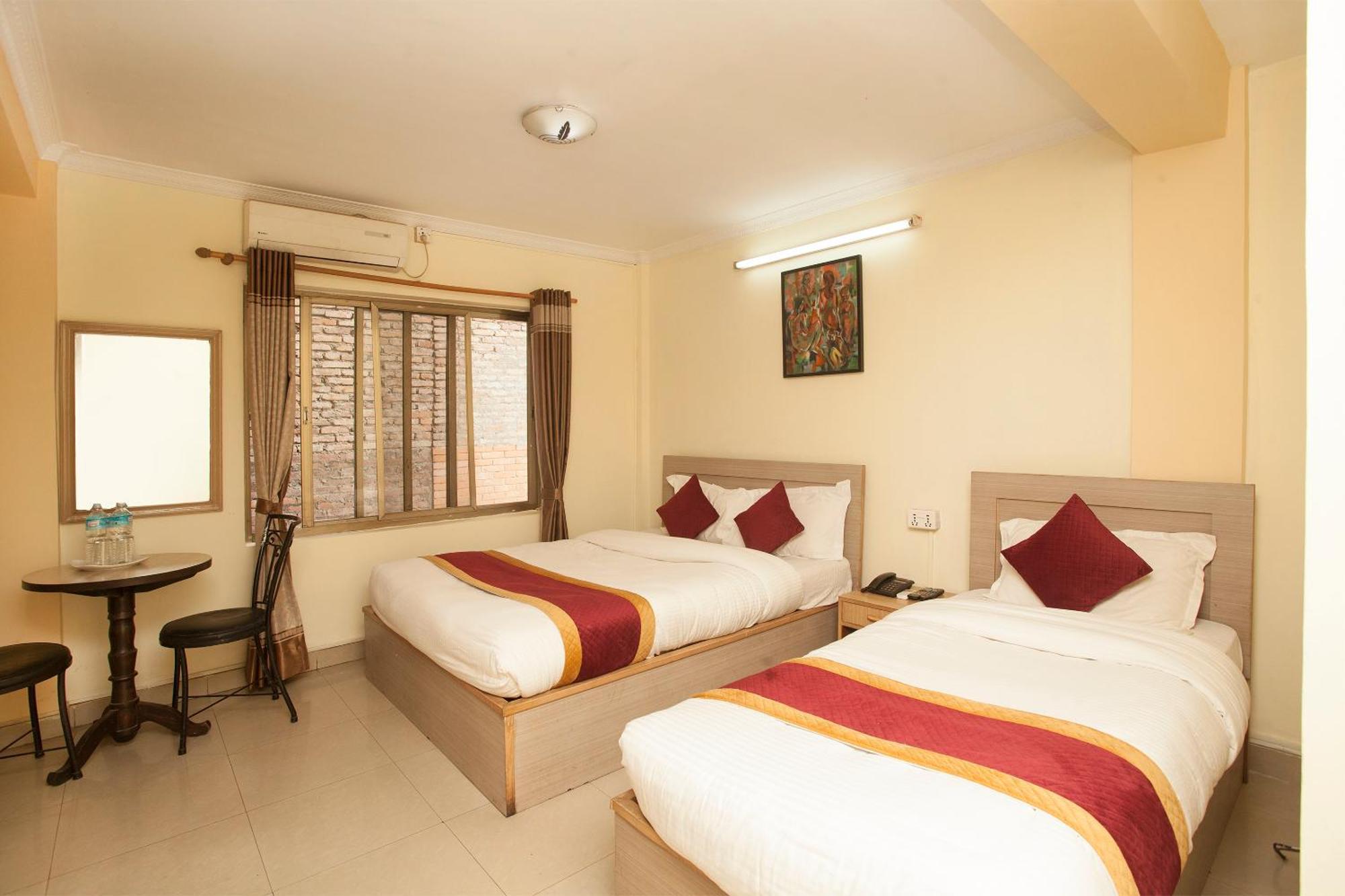 Hotel Mountain Gateway Kathmandu Exterior photo