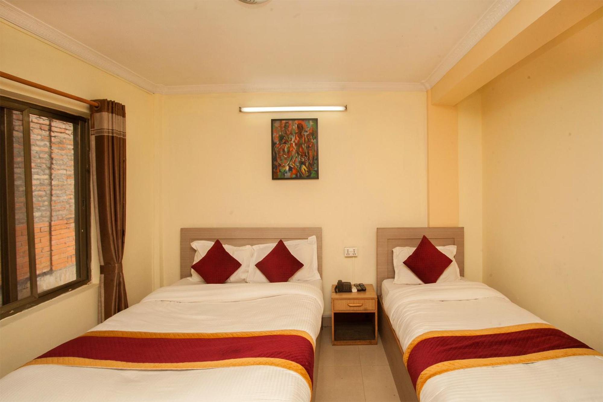 Hotel Mountain Gateway Kathmandu Exterior photo