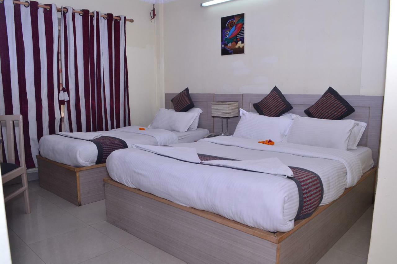 Hotel Mountain Gateway Kathmandu Exterior photo