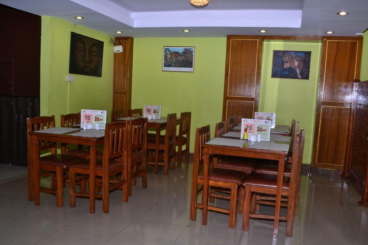 Hotel Mountain Gateway Kathmandu Exterior photo